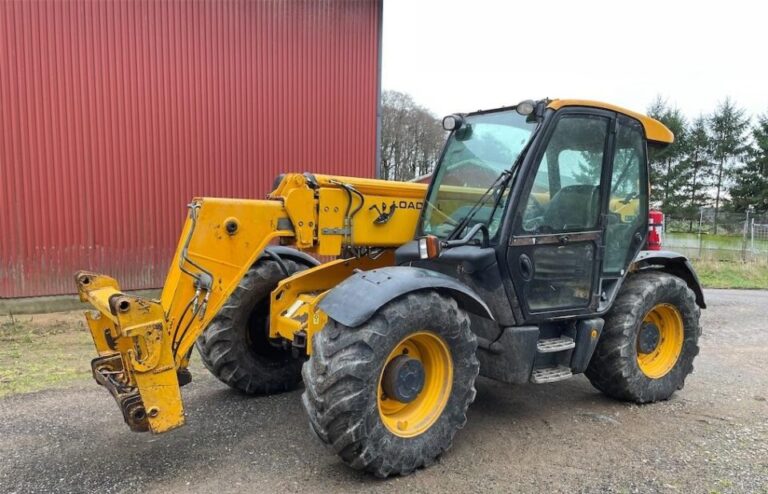 JCB 535S