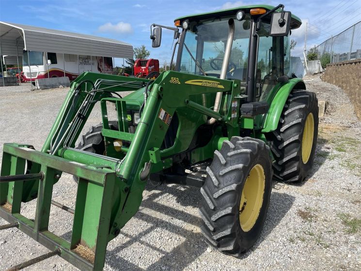 John Deere 5E09