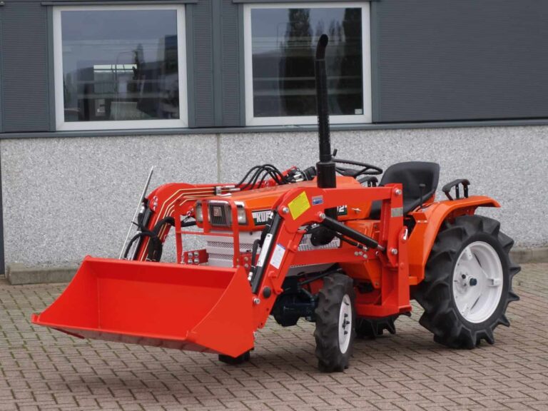 Kubota 15B
