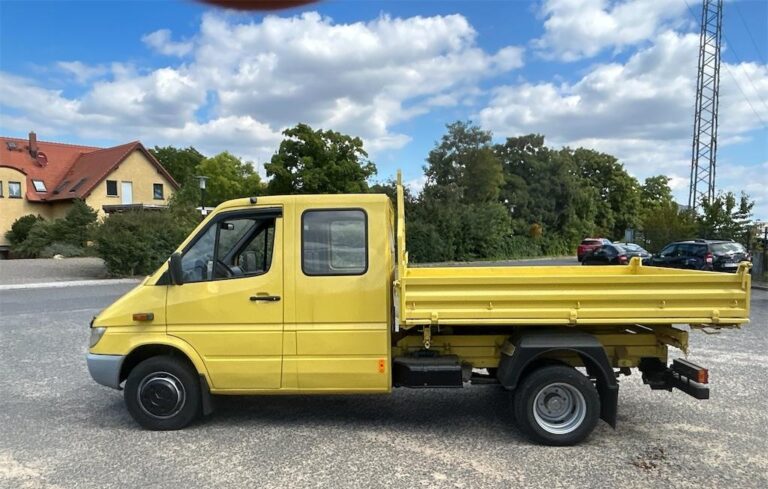 Mercedes 616 CDI – Three-way tipper
